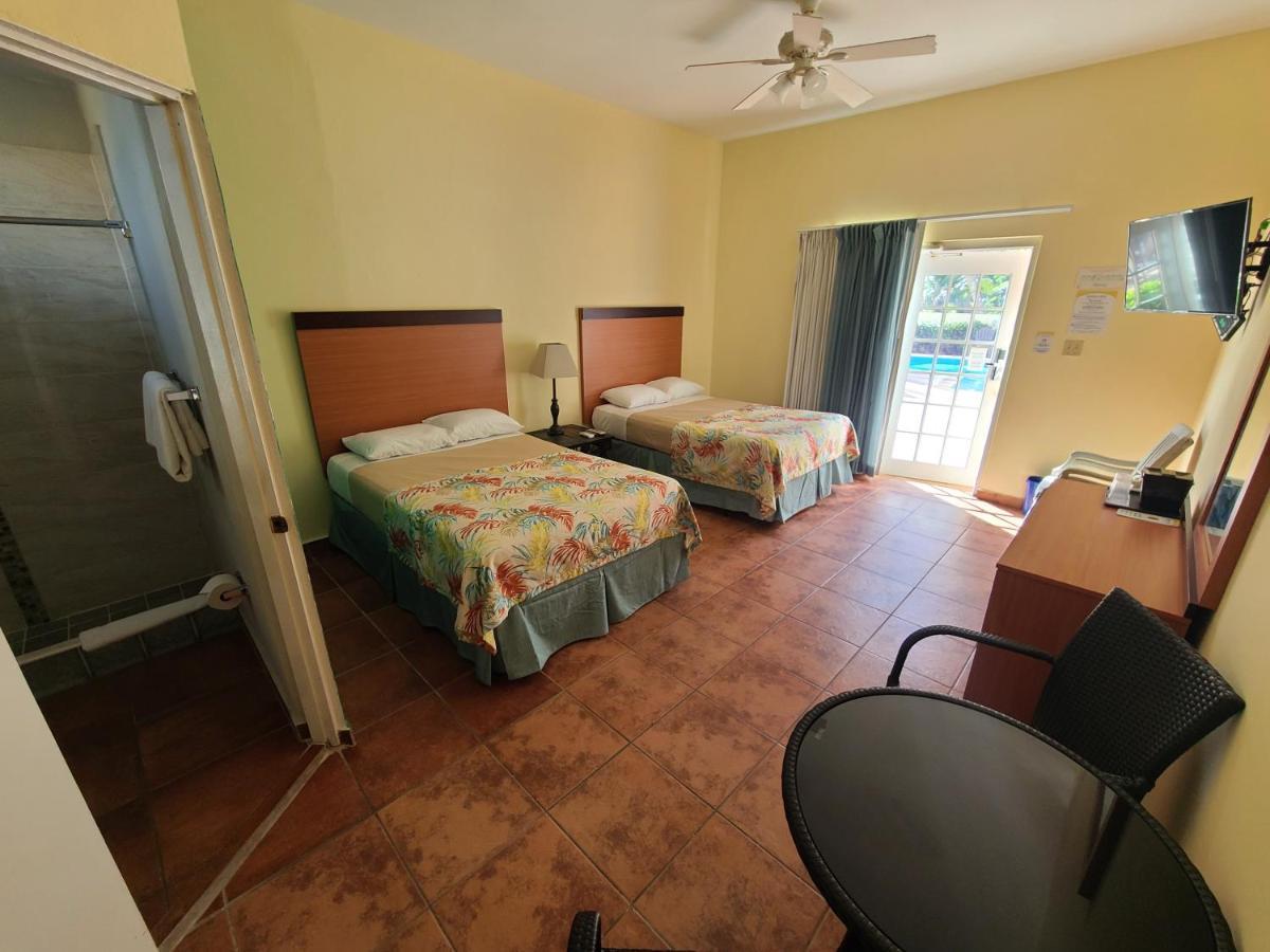 Hotel Lucia Beach Yabucoa Exterior foto
