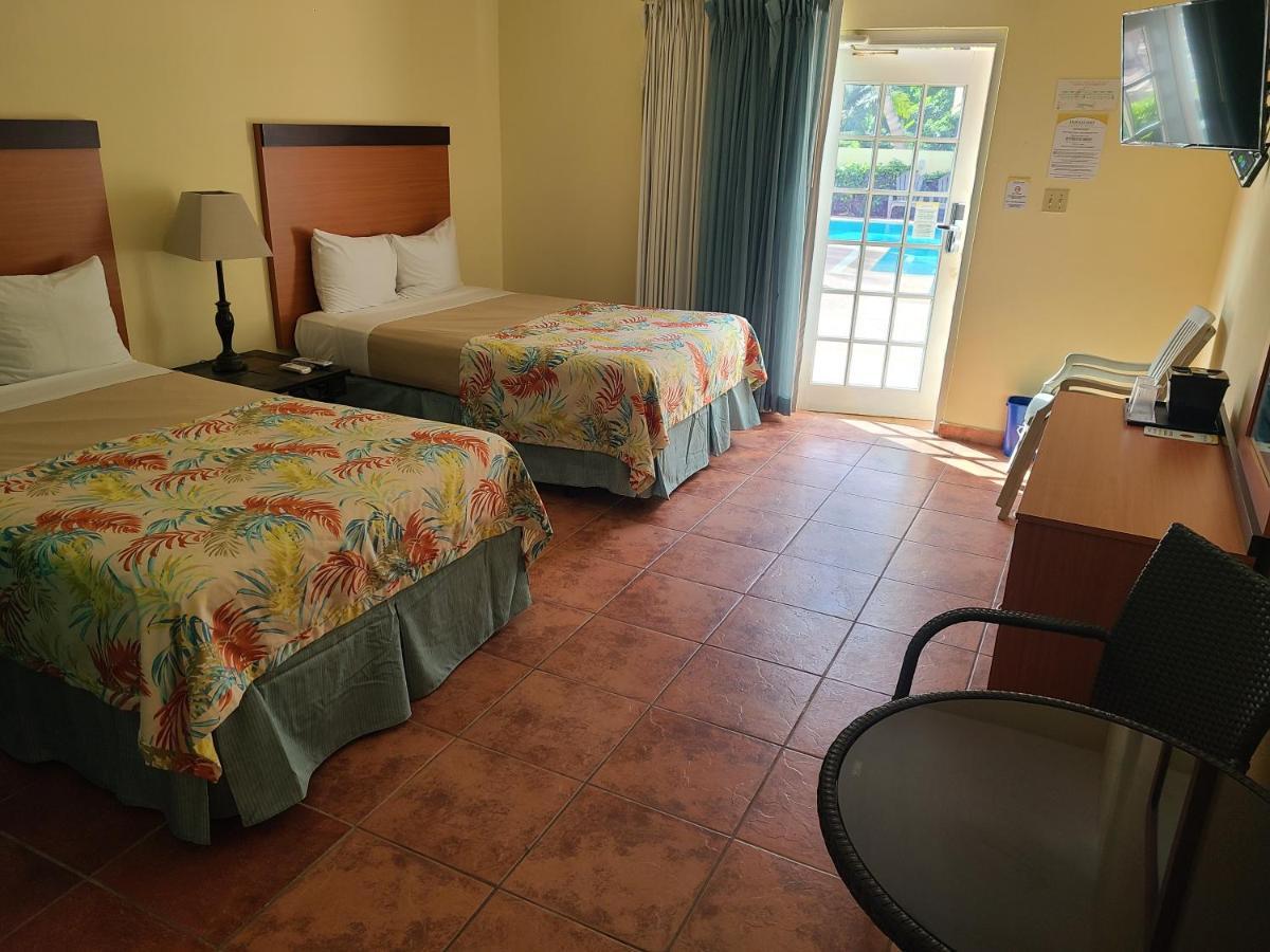Hotel Lucia Beach Yabucoa Exterior foto