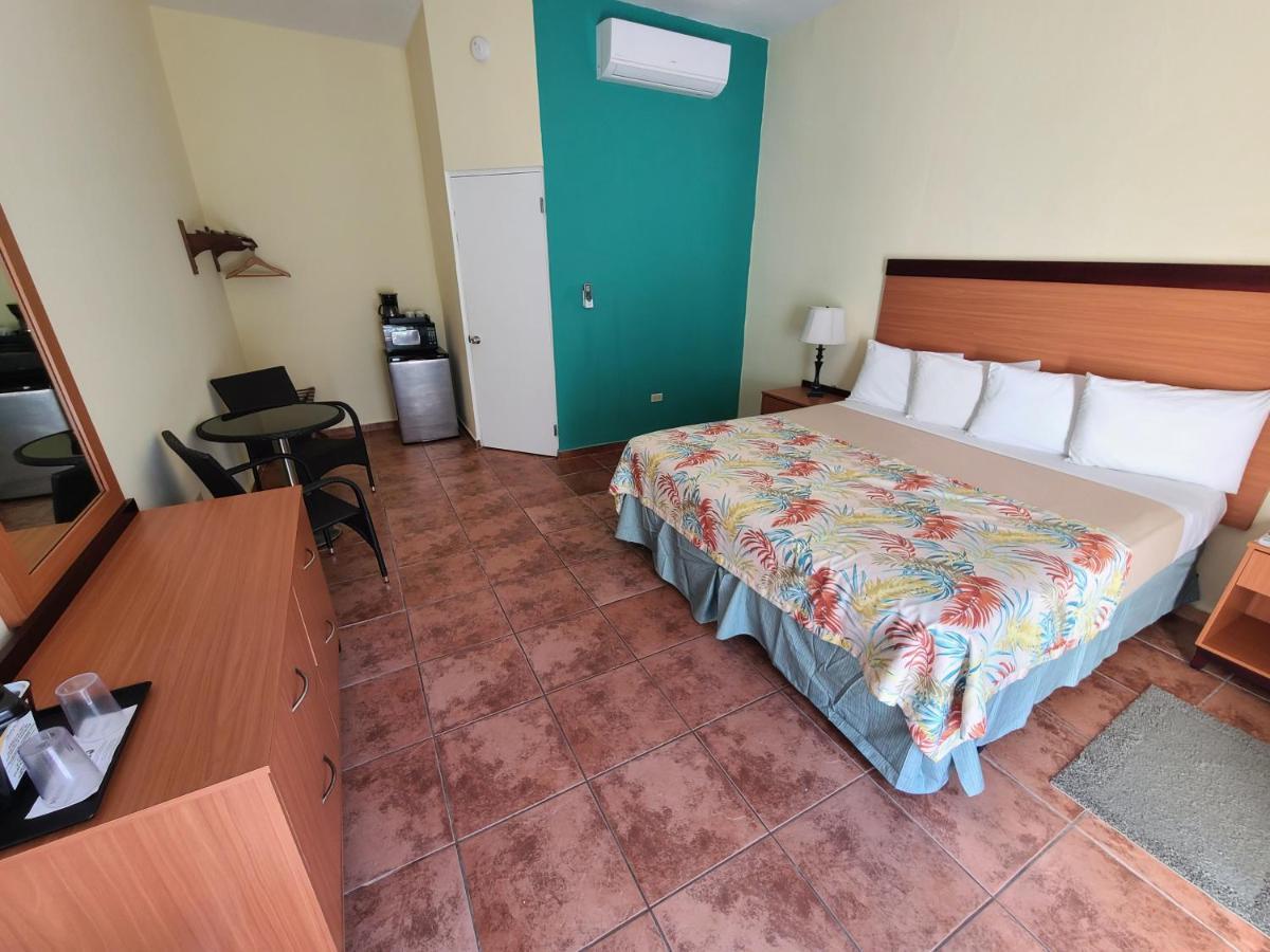 Hotel Lucia Beach Yabucoa Exterior foto